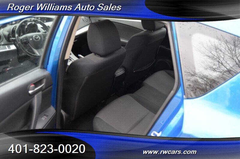 2012 Mazda MAZDA3 i Touring