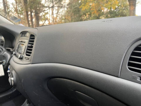 2009 Hyundai Accent GS