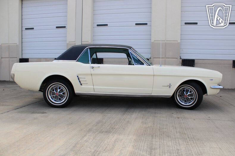 1966 Ford Mustang