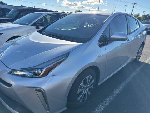 2020 Toyota Prius LE AWD-e
