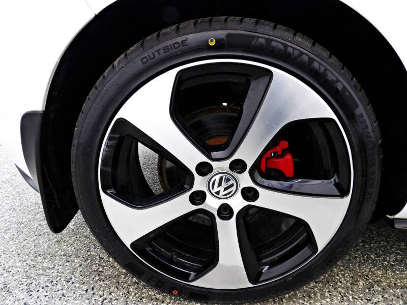 2016 Volkswagen Golf GTI S