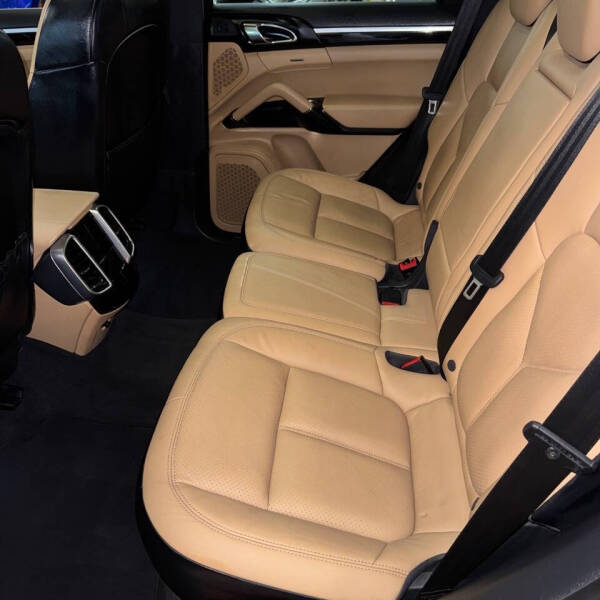 2016 Porsche Cayenne