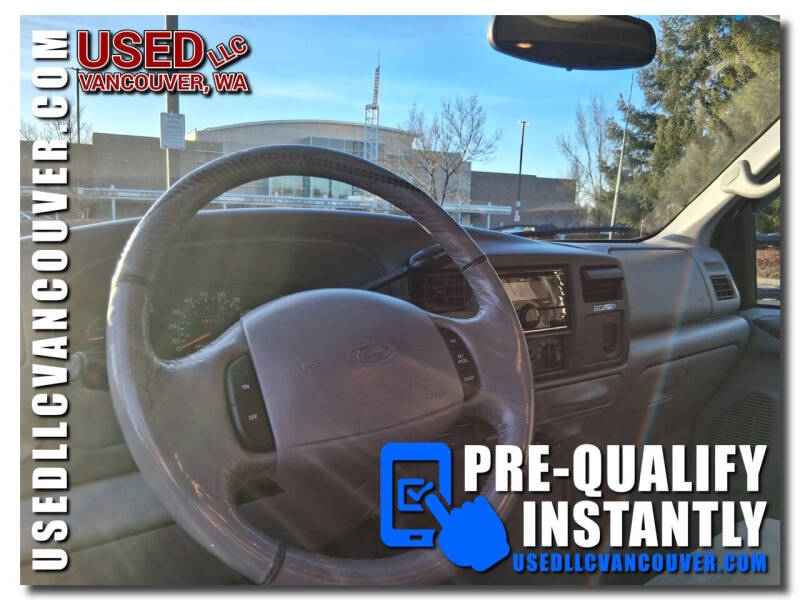 2001 Ford Excursion XLT