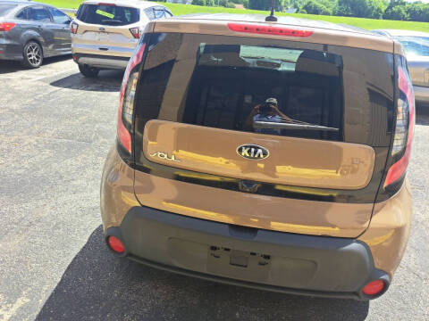 2015 Kia Soul +