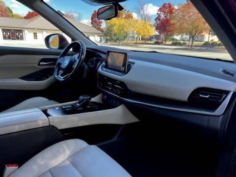 2021 Nissan Rogue SL