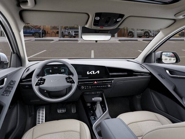 2025 Kia Niro EX Touring