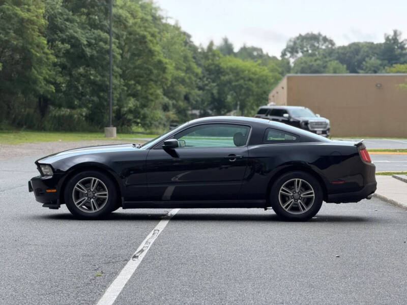2012 Ford Mustang V6 Premium