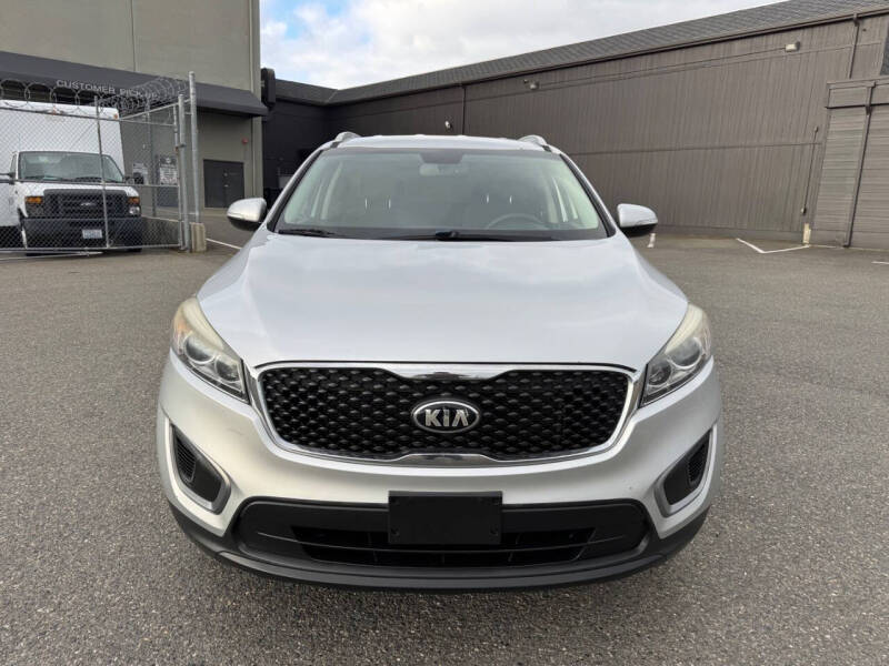 2016 Kia Sorento LX