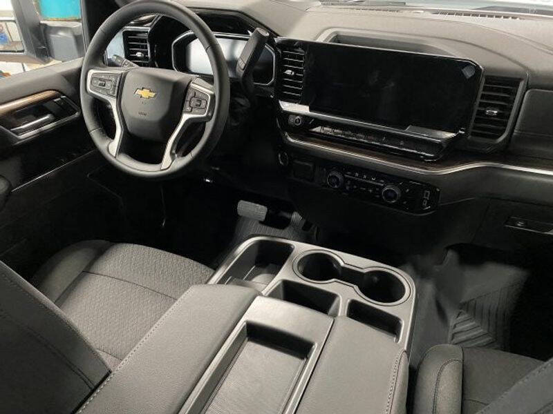 2026 Chevrolet Silverado 3500HD