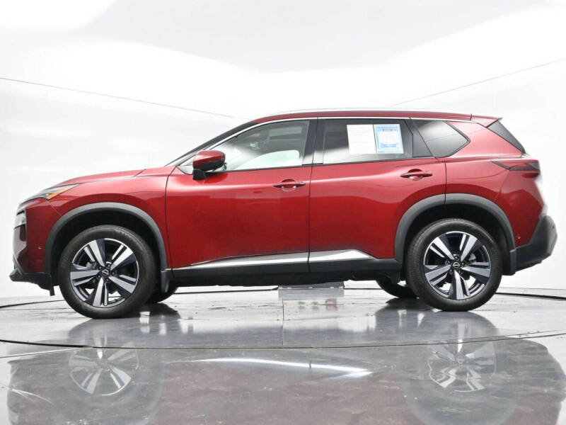 2022 Nissan Rogue SL