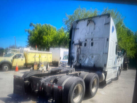 2013 Freightliner Cascadia