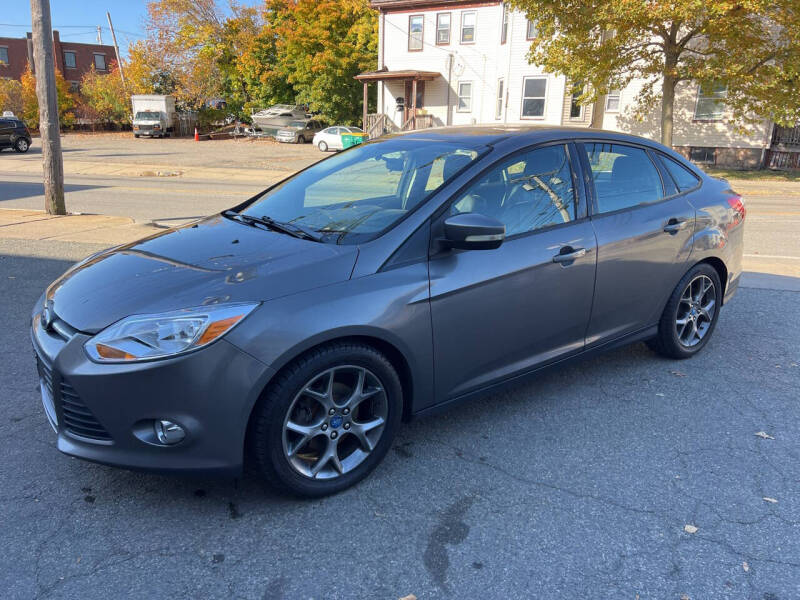 2013 Ford Focus SE photo 12