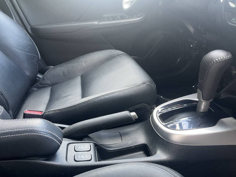 2015 Honda Fit EX-L w/Navi