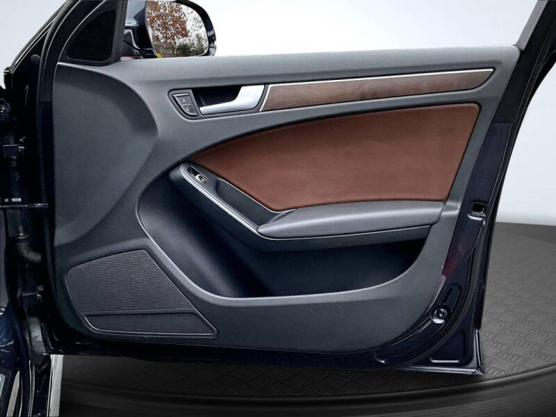 2015 Audi A4 2.0T quattro Premium