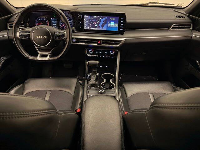2023 Kia K5
