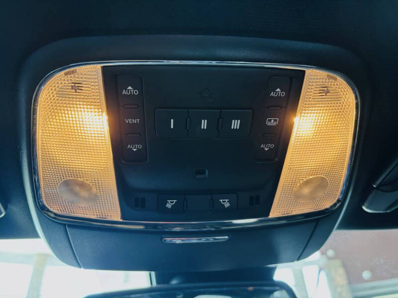 2022 Chrysler 300 S V6