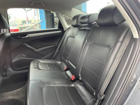 2015 Volkswagen Passat