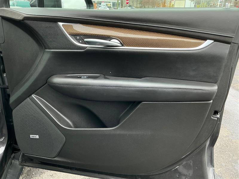 2017 Cadillac XT5 Platinum