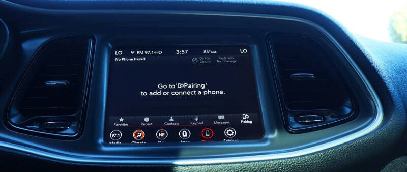 2020 Dodge Challenger SXT