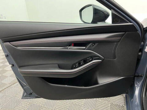 2025 Mazda Mazda3 Sedan 2.5 S Carbon Edition