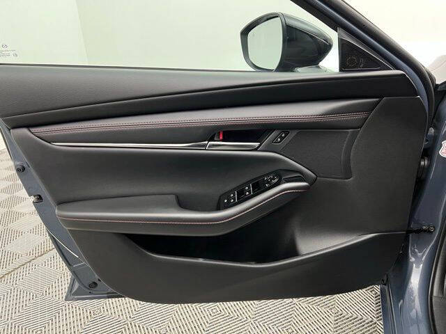 2025 Mazda Mazda3 Sedan 2.5 S Carbon Edition