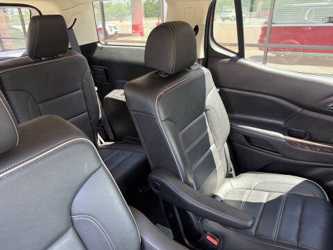 2020 GMC Acadia Denali