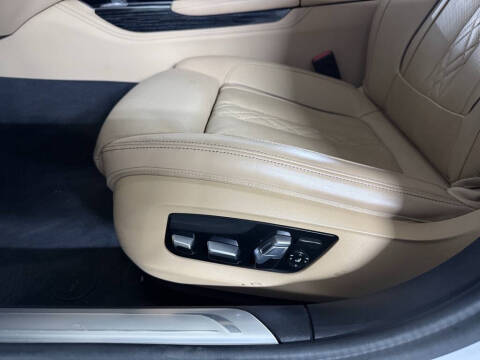 2022 BMW 7 Series 750i xDrive