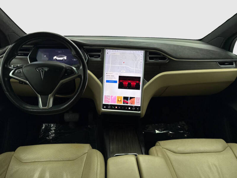2016 Tesla Model X 75D