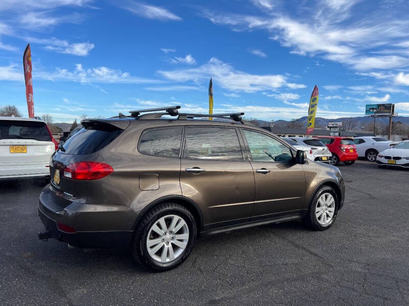 2008 Subaru Tribeca Ltd. 5-Pass.