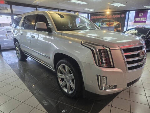 2017 Cadillac Escalade ESV Premium Luxury