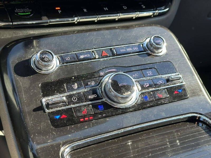 2022 Lincoln Nautilus Reserve