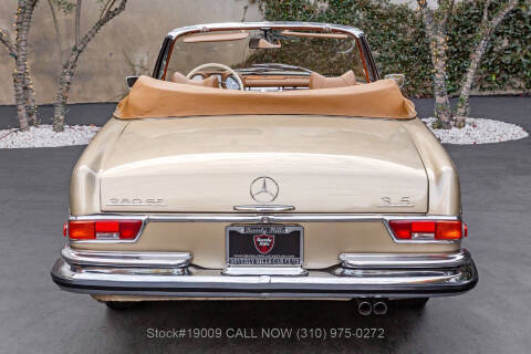 1970 Mercedes-Benz 280-Class