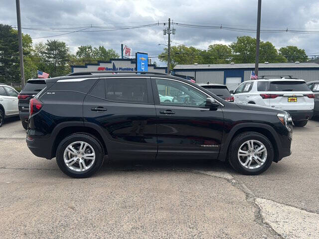 2023 GMC Terrain SLE