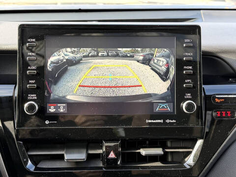 2023 Toyota Camry Hybrid SE