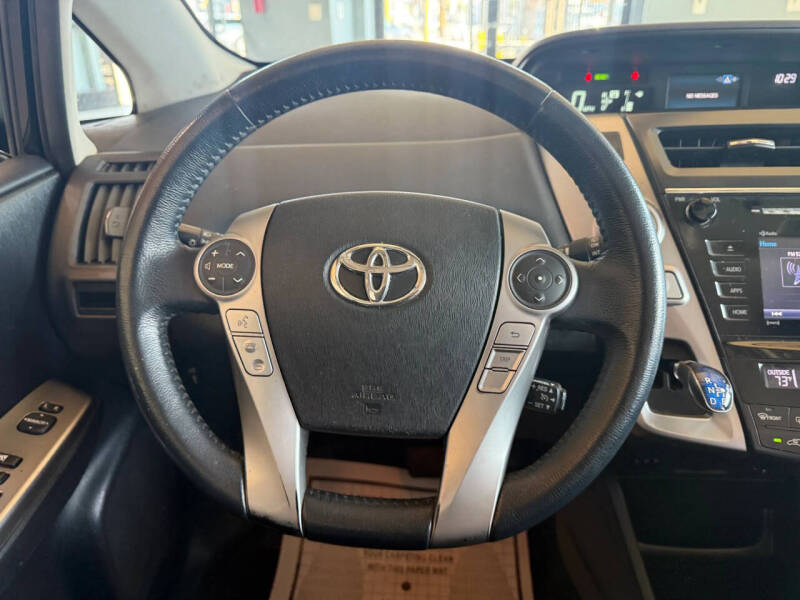2016 Toyota Prius v