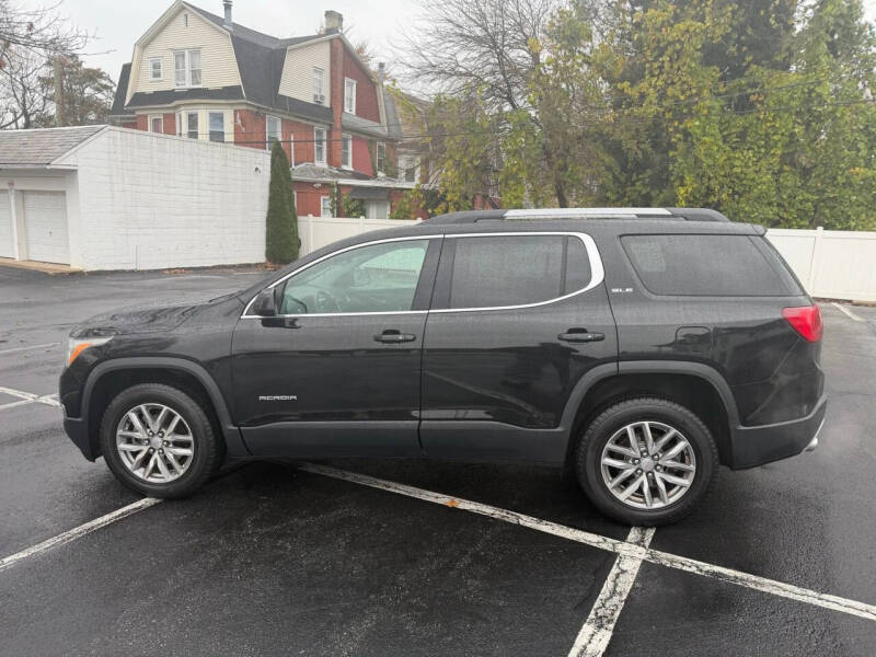 2018 GMC Acadia SLE-2