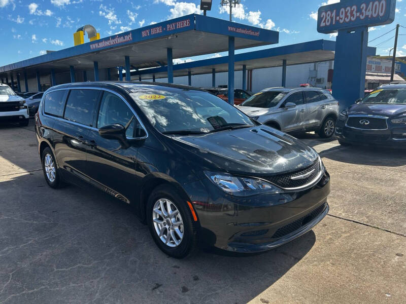 2022 Chrysler Voyager for sale at Auto Selection of Houston in Houston TX