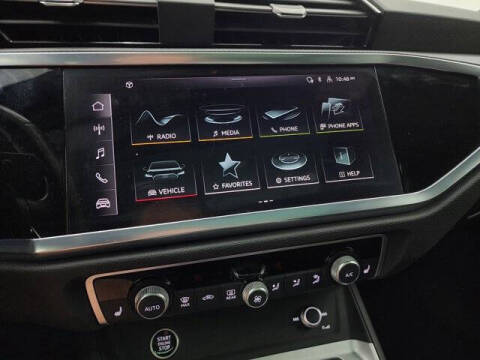 2023 Audi Q3 quattro S line Premium 45 TFSI