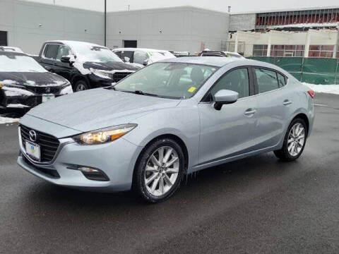 2017 Mazda MAZDA3 Touring