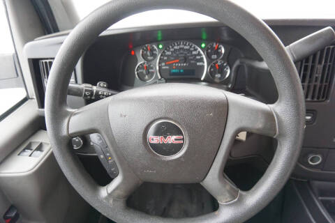 2017 GMC Savana 2500