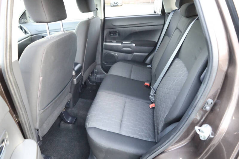 2020 Mitsubishi Outlander Sport ES