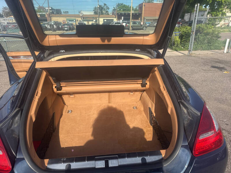 2012 Porsche Panamera 4S