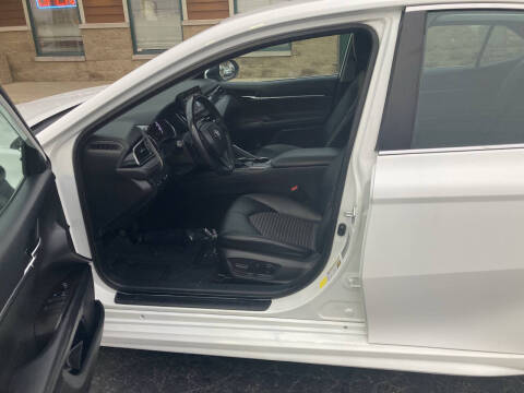 2022 Toyota Camry SE