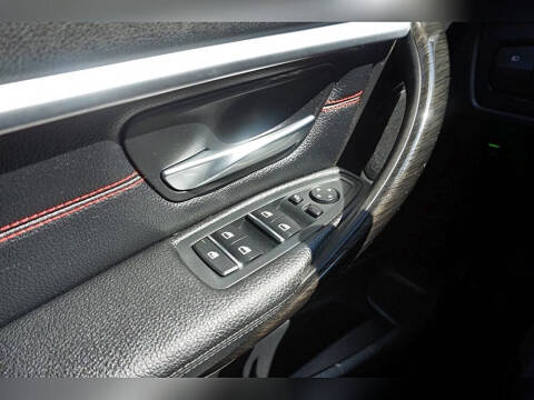 2018 BMW 3 Series 330i