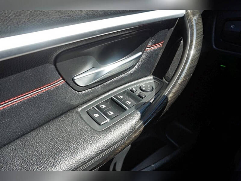 2018 BMW 3 Series 330i