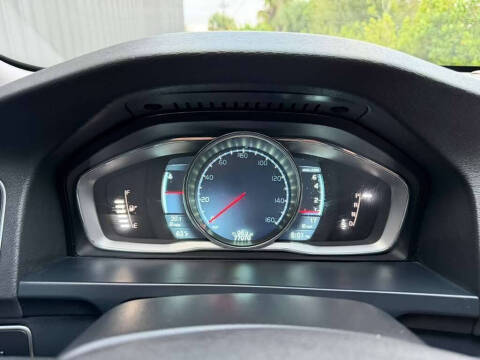 2014 Volvo S60 T5 Platinum