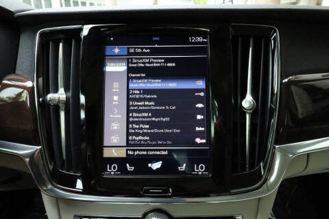 2019 Volvo S90 T5 Momentum