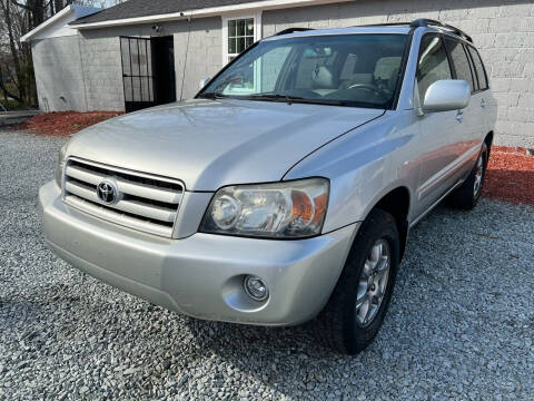 2005 Toyota Highlander for sale at Massi Motors in Roxboro NC