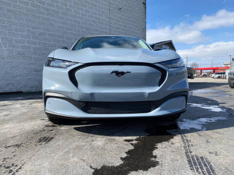 2024 Ford Mustang Mach-E Select