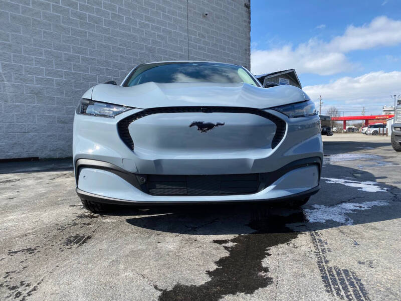 2024 Ford Mustang Mach-E Select